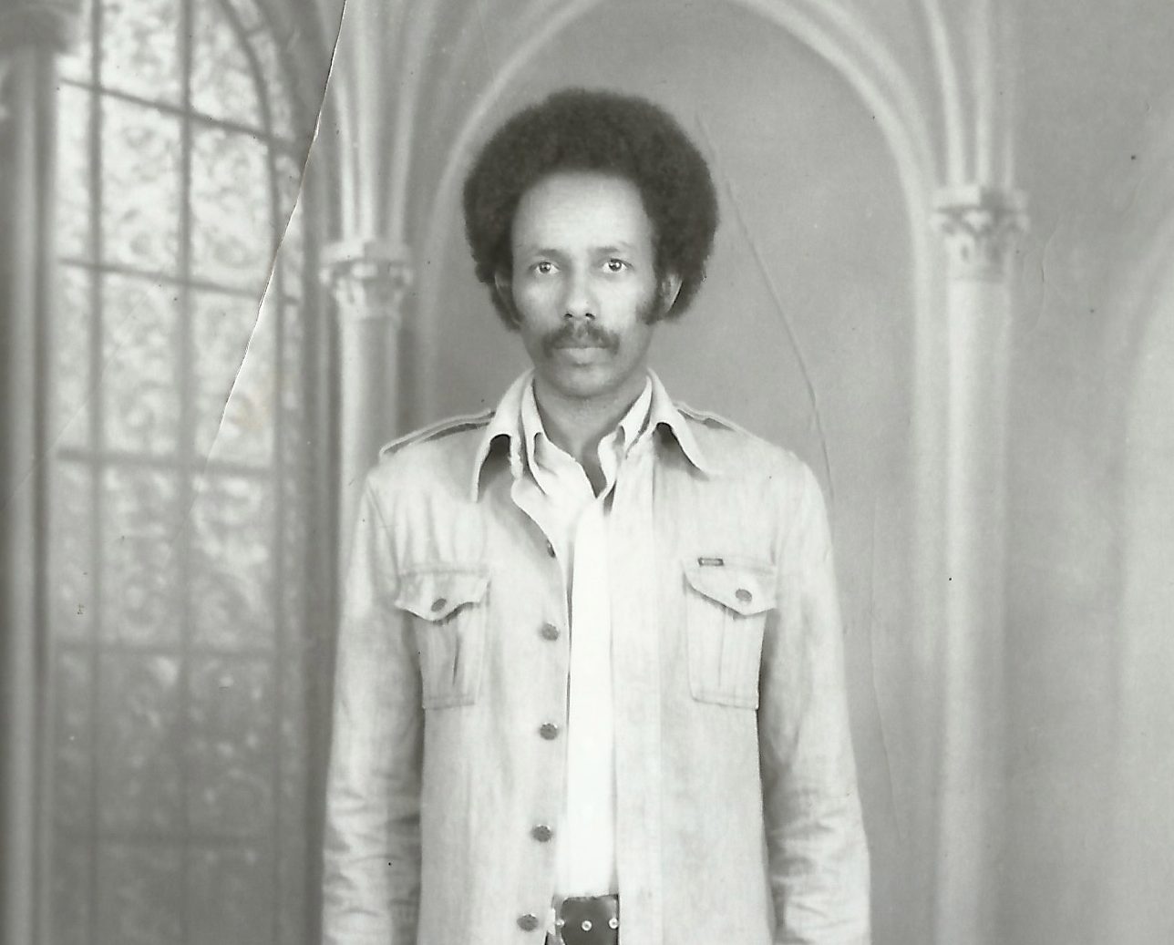 Critical acclaim for Hamid Dirar